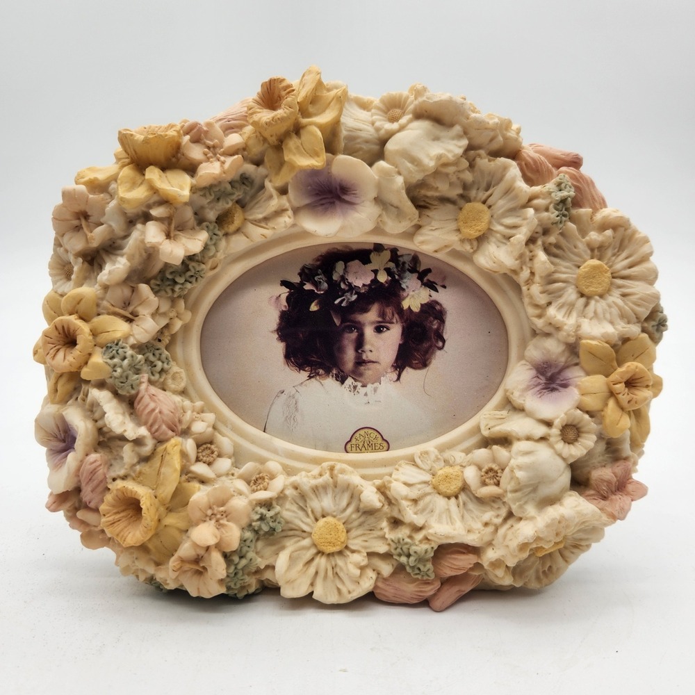 Fancy Frames 3D Floral Lace Resin Oval Picture Frame Vintage 1989 Pastel Colors